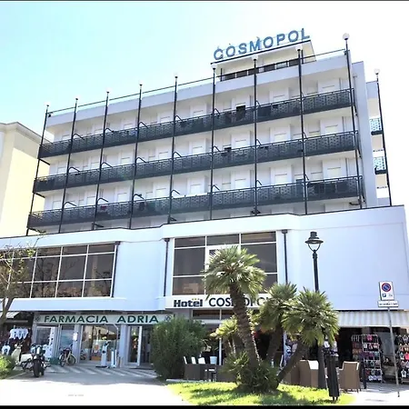 Готель Cosmopol 3*